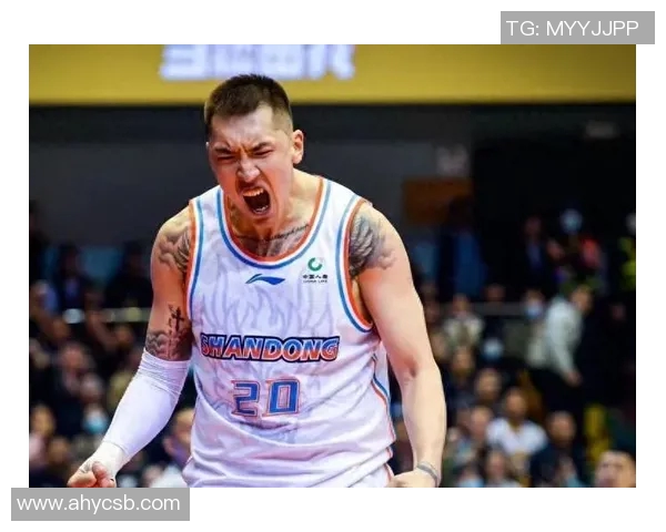 矮小篮球明星如何在赛场上逆袭成传奇挑战身高限制的运动精神